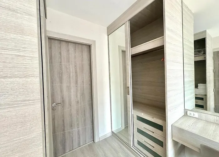 Bright & Spacious - Asoke * Bangkok