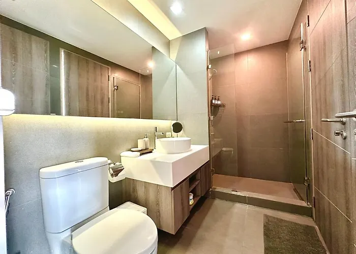 Apartment Bright & Spacious - Asoke